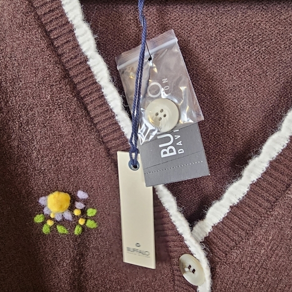 Buffalo David Bitton Scalloped Vintage Landry Cottagecore Knit Cardigan - Picture 5 of 7